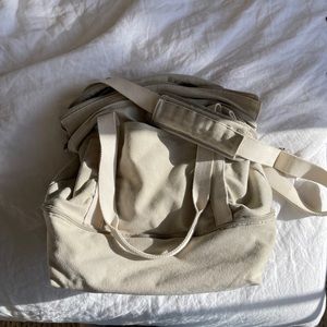 Lo & Sons Weekender Bag